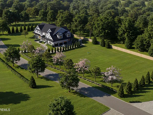 11 Buttonwood Lane E, Rumson, NJ 07760
