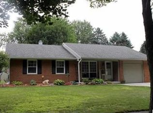 3329 Robinson Rd, Jackson, MI 49203