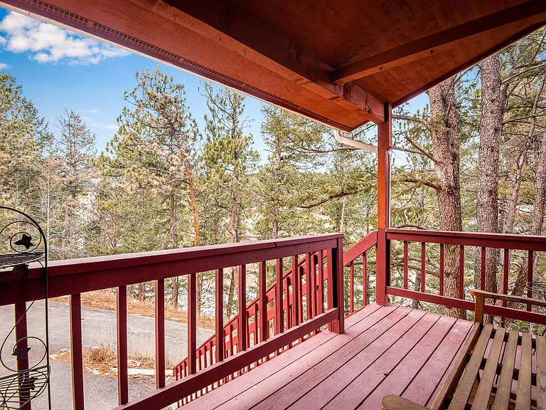 Private views off the front porch
