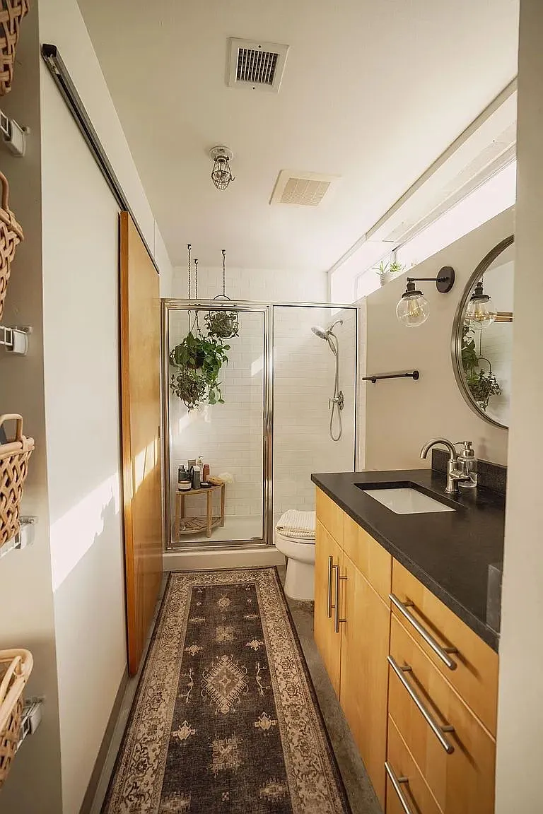 1 bed, 1.5 bath, 1190 sqft, $1,950 — Photo 4