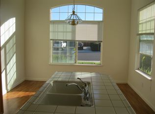 1359 Madelena Ln, Manteca, CA 95336