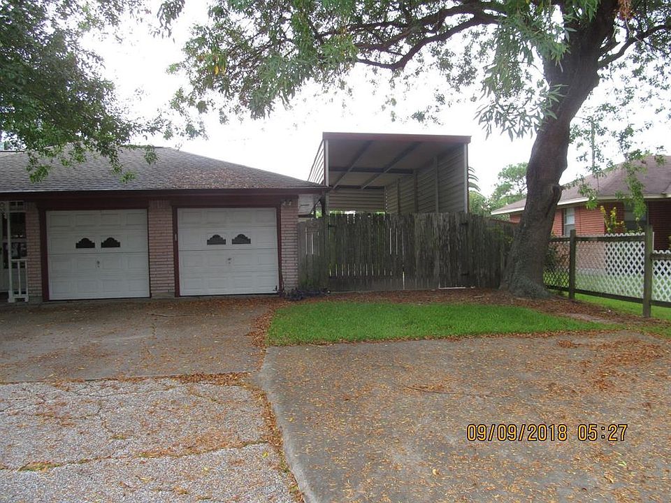 1st image of 2733 28th Ave N