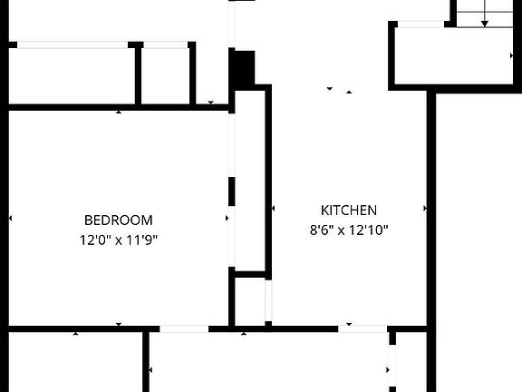 5th image of 1328 Laird St