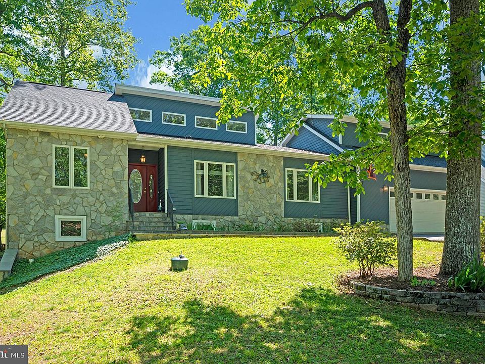 1st image of 203 Limestone Ln
