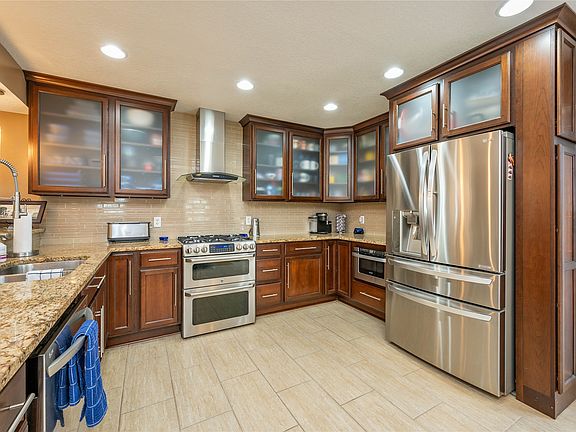 5th image of 2516 57th St