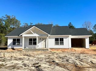 540 Linden Dr, Jesup, GA 31545