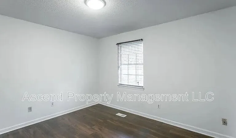 5822 Moody Sawyer Rd #B — Photo 15