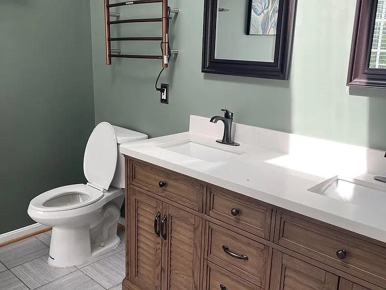 12916 Hyannis Ln — Photo 8