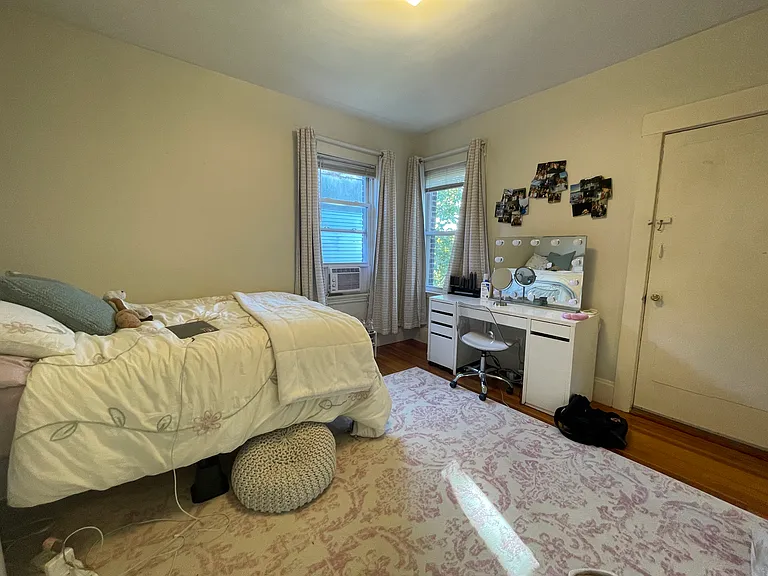 209 Chestnut Hill Ave — Photo 7
