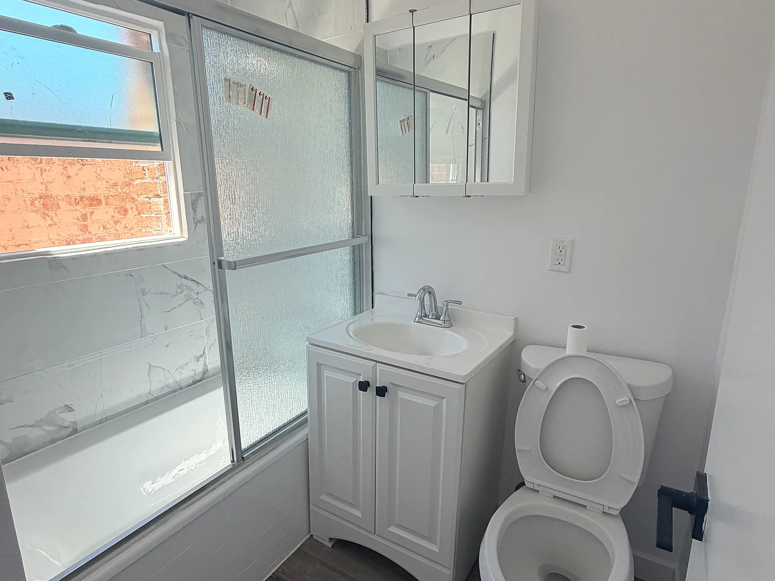 Studio, $1,395 — Photo 4