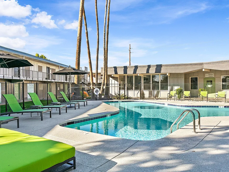 Resort Style Pool