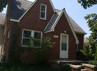 52591 Schoenherr Rd, Utica, MI 48315