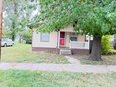509 E 10th Ave, Hutchinson, KS, 67501