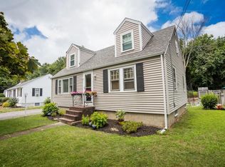 15 Loris Rd, Danvers, MA 01923