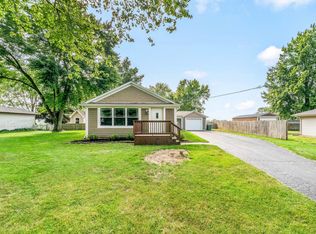 5N958 Sunset St, Maple Park, IL 60151