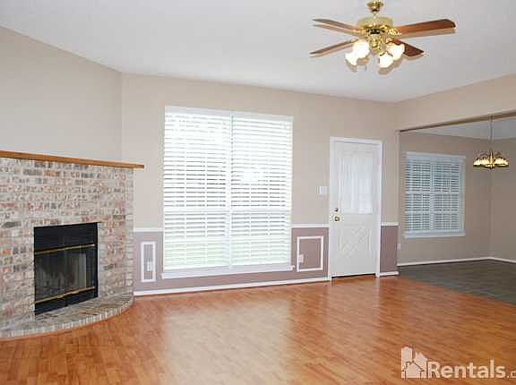 2nd image of 6417 Nellie Dr