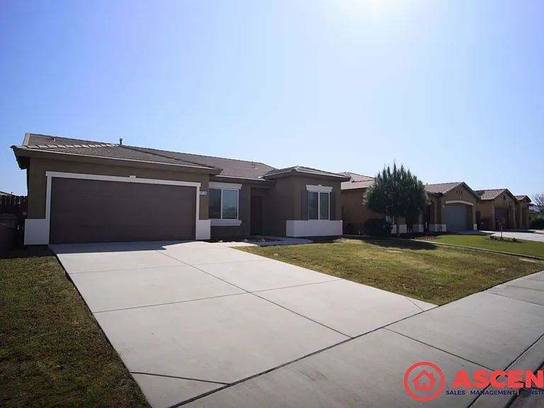 9118 Davedaly Ct — Photo 1