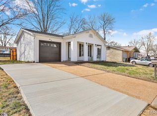 44 Kimberly Ln, Saint Peters, MO