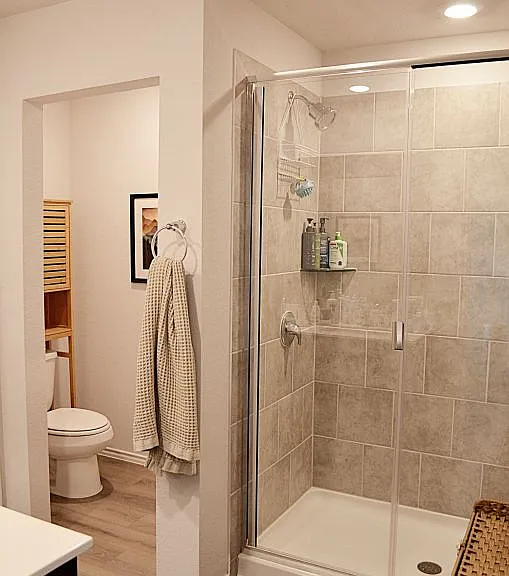2477 Bee Creek Dr — Photo 12