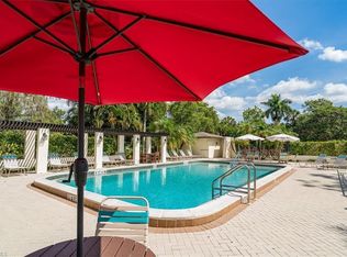 1025 Pine Isle Ln #1025, Naples, FL 34112