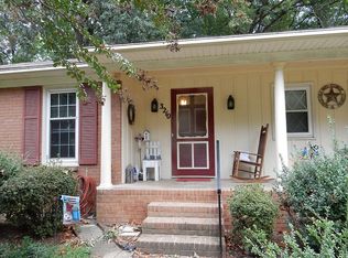 3210 Pine Needles Rd, High Point, NC 27265