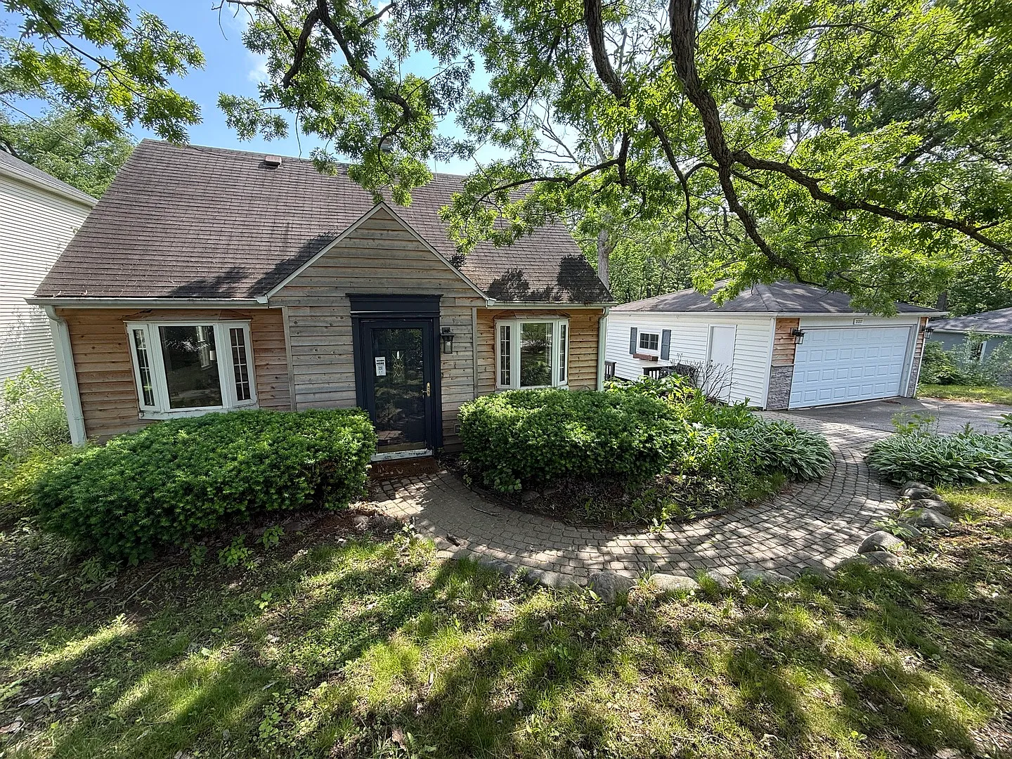21317 W Shady Ln photo 1