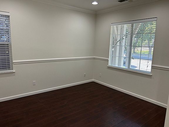 2nd image of 418 S Paraiso Way