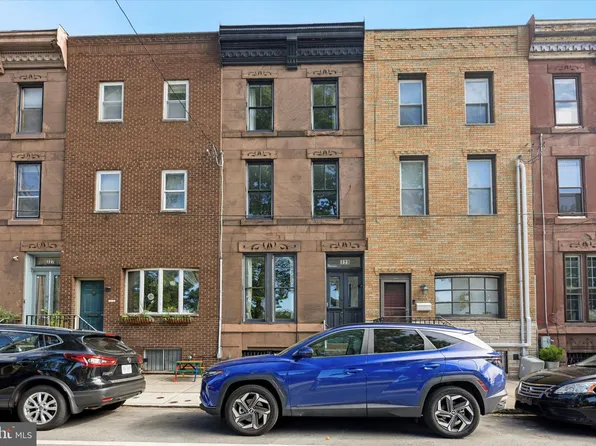 323 Tasker St, Philadelphia, PA 19148