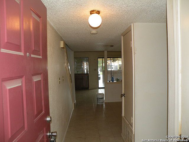 2nd image of 1512 Vista Norte