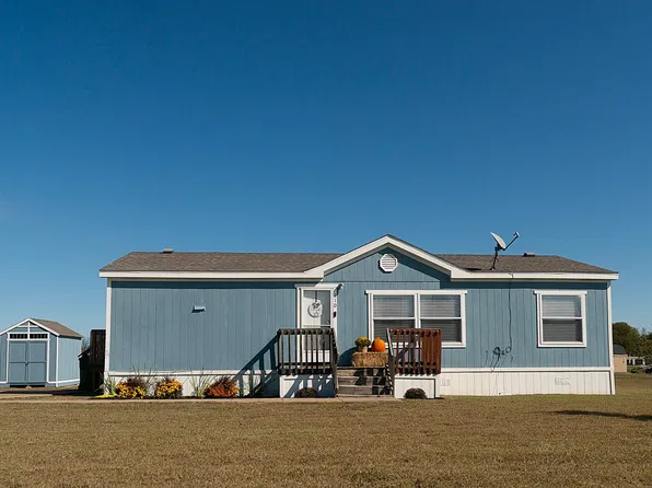 110 Eagle Ridge Dr, Waxahachie, TX 75165