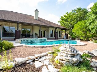 1905 Summit Top Dr, Kerrville, TX 78028