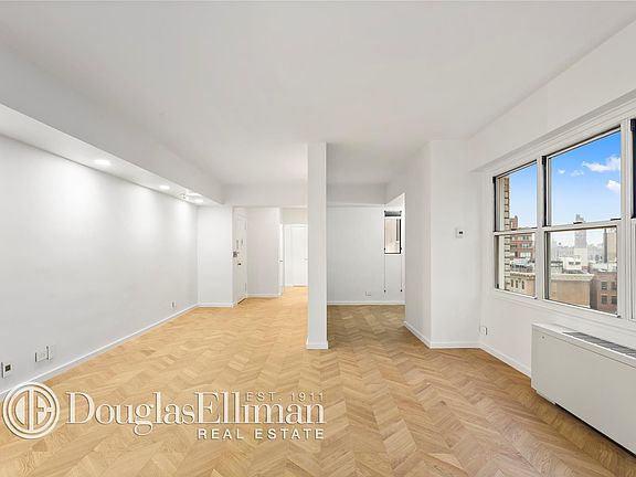 3rd image of 155 W 68th St APT 2129