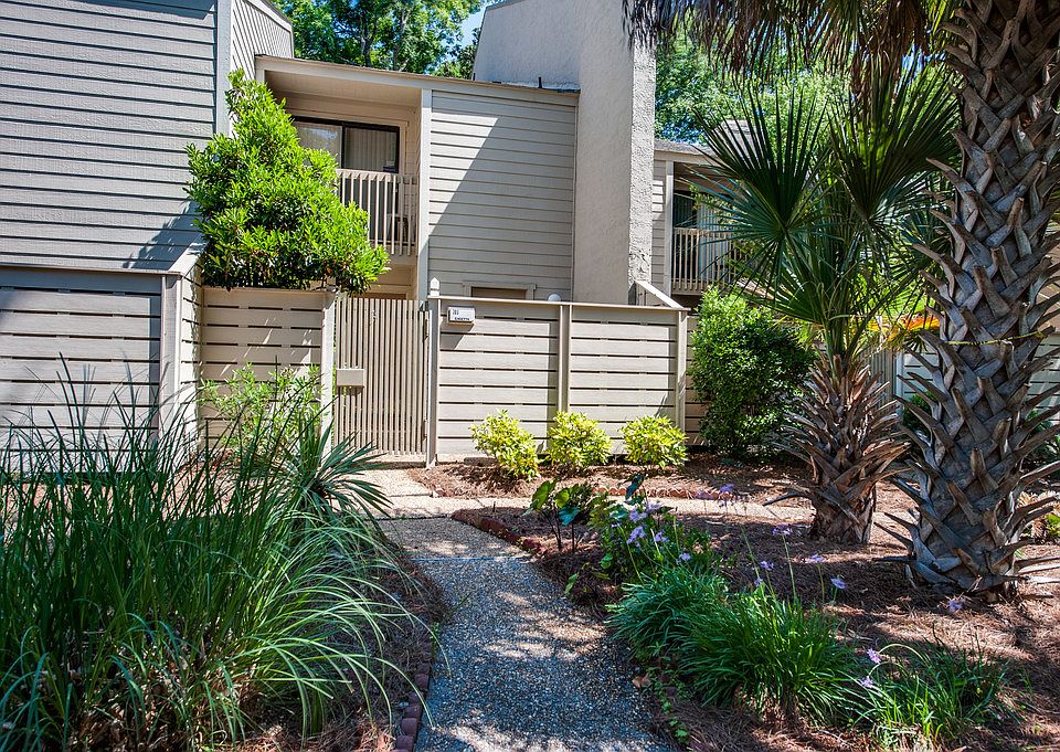 1st image of 63 Plantation Dr #703