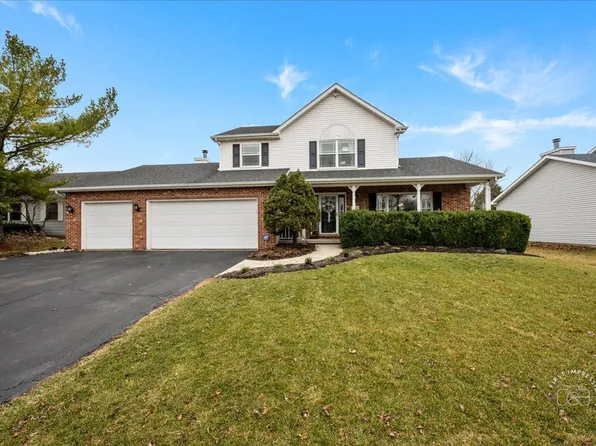 321 Jake Ln, Hampshire, IL 60140