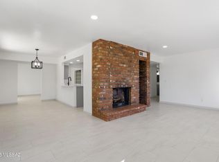 439 S Vista Del Rio, Green Valley, AZ 85614