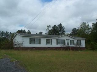 1317 Meadow Crest Dr, Hartsville, SC 29550