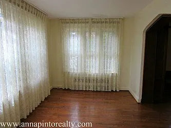 Sold by Anna Pinto Realty