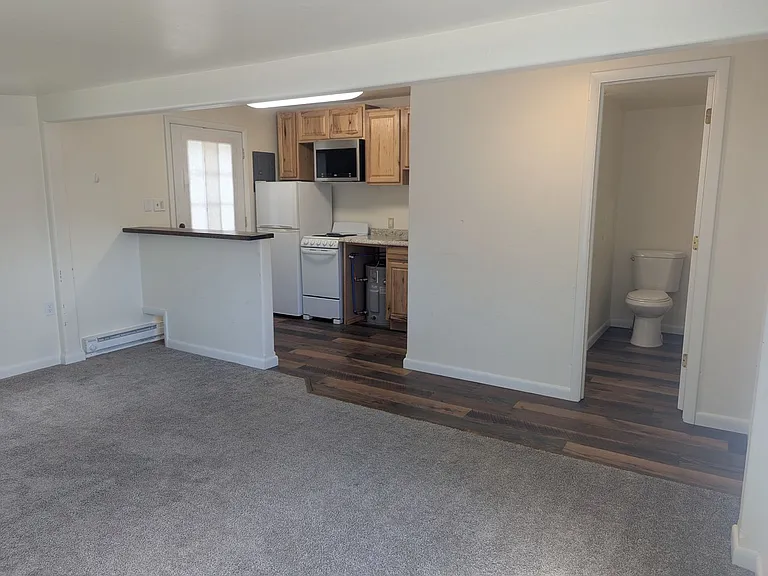 960 Confluence Ct — Photo 3
