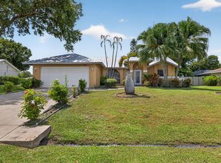 2252 SE MCMASTER Street, Port St Lucie, FL 34952