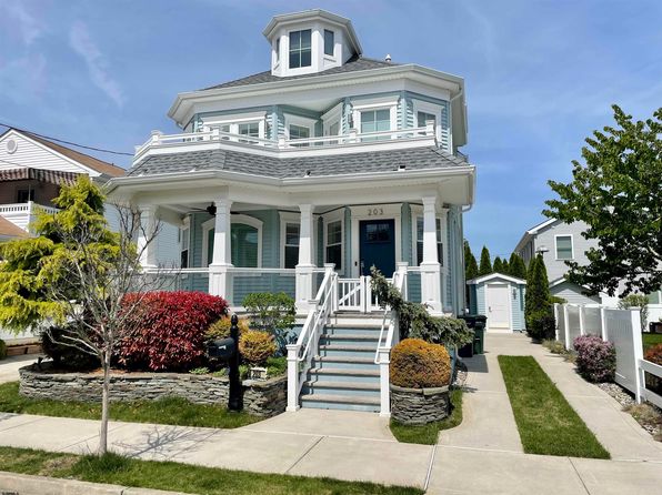 203 N Huntington Ave #8/15-9/8