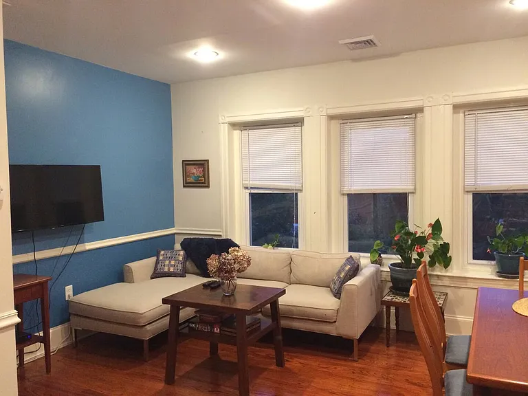 600 S 49th St #3-C — Photo 2
