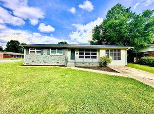 557 Malone Cir, Florence, AL 35630