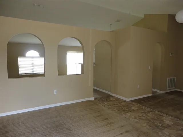 153 Timbercreek Pines Cir — Photo 9