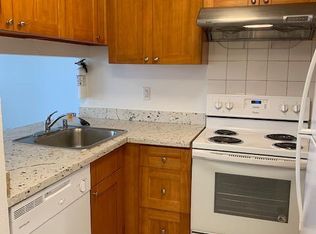 315 NW 85th St APT 303, Seattle, WA 98117