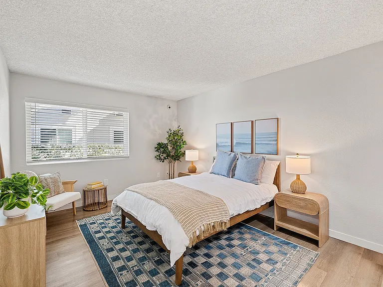 Spacious Bedroom | Apartments in Huntington Beach, CA | The Breakwater Apartment