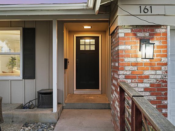 4th image of 161 Herlong Ave