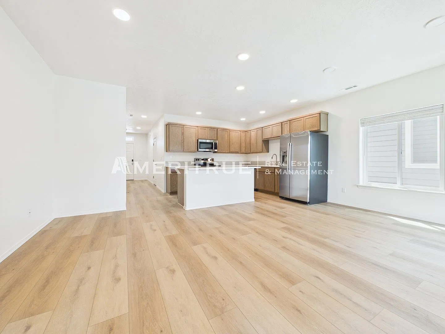 Brand New Corner Townhome! — Photo 3