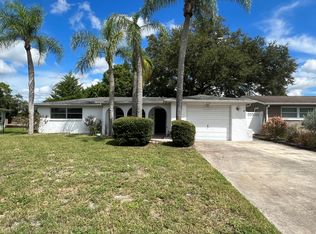 5126 Greenwood St, New Port Richey, FL 34653