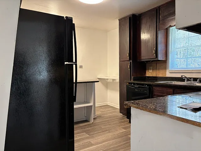 3241 Delmar Ln NW — Photo 10