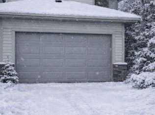 117 W Walden Sq SE, Calgary, AB T2X0R9